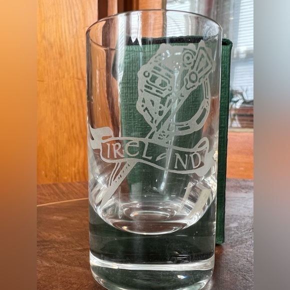 St Patrick’s Day Decor Lot Shamrock Crystal Shot Glass Stained Glass and More - Picture 4 of 11